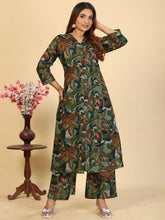 Larqi Women Pure Cotton Green Co Ords