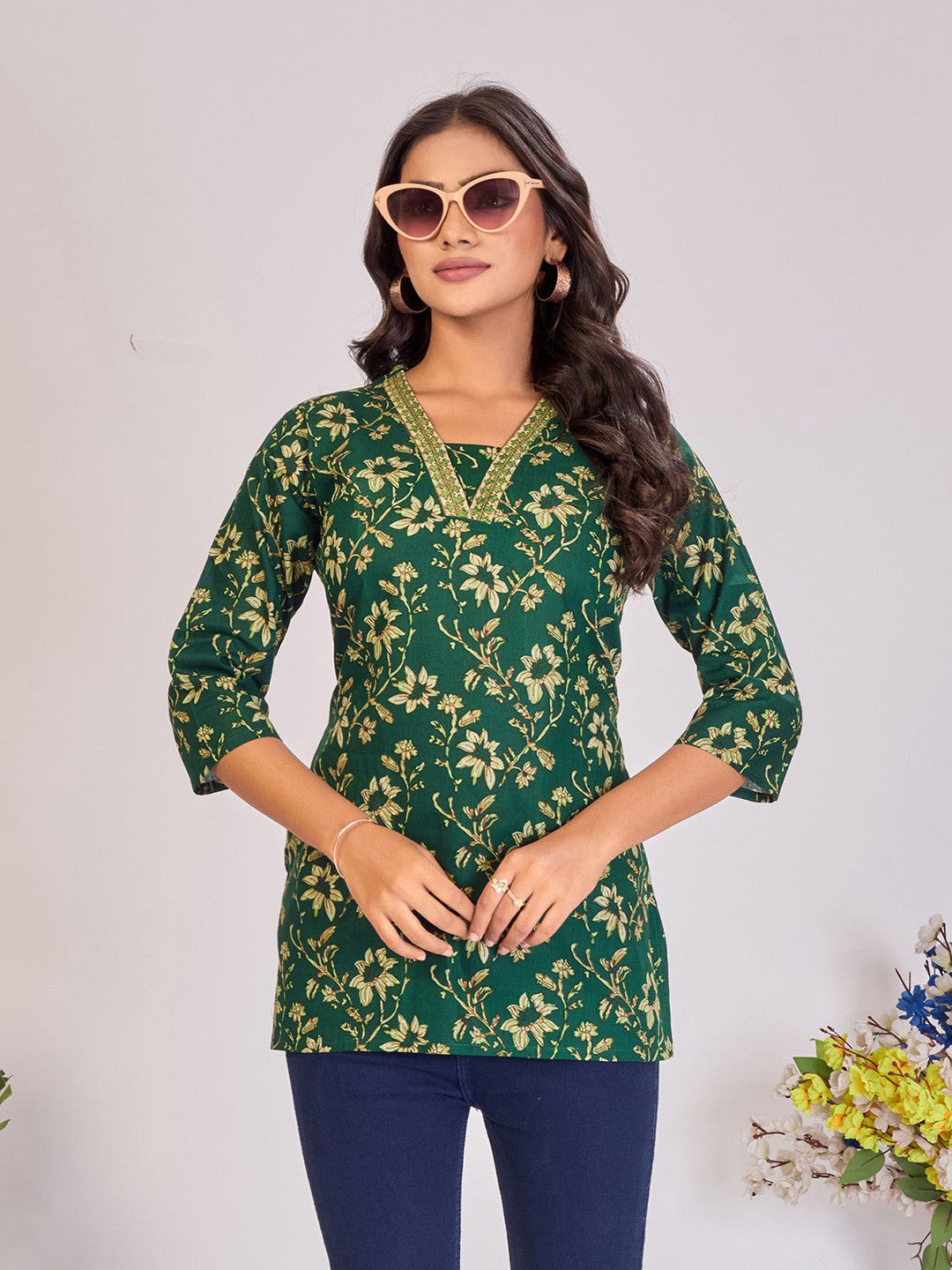 Larqi Women Pure Cotton Green Tunics