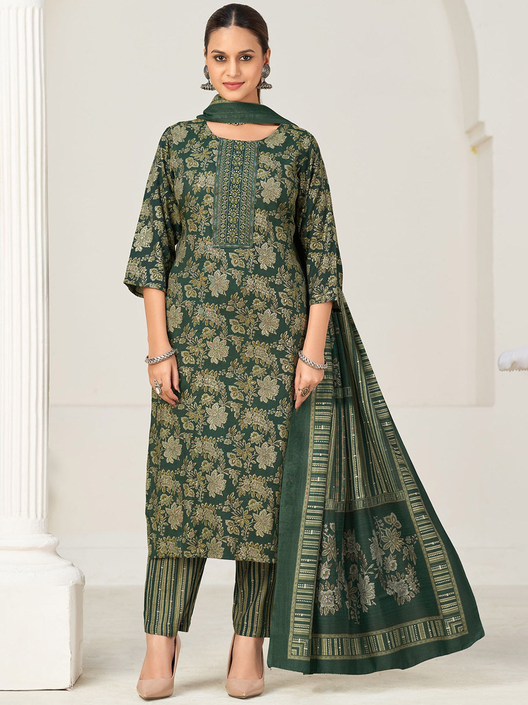 Larqi Women Viscose Rayon Green 3 Pcs Set