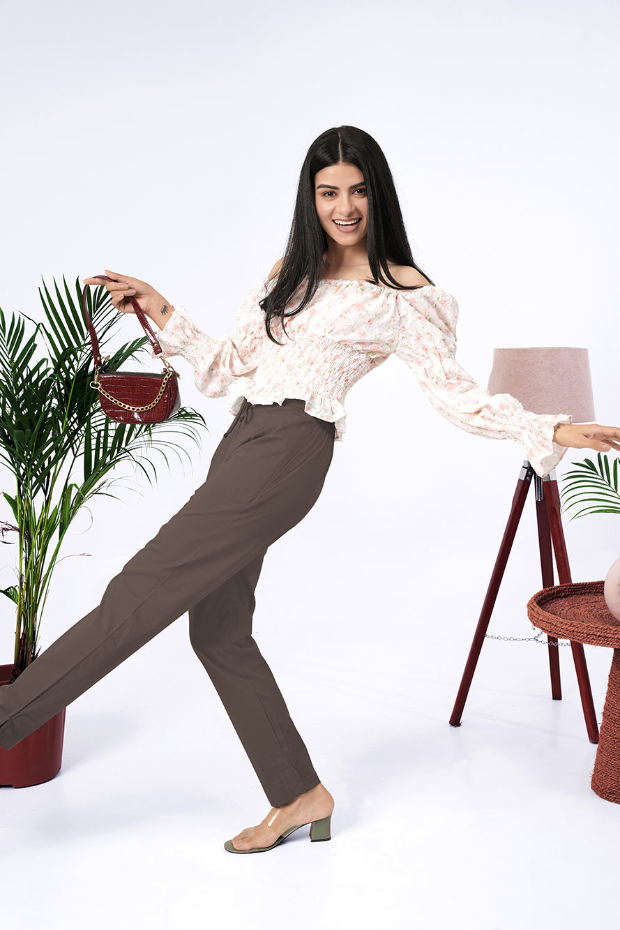 Larqi Women Slim Fit Low Rise Trousers