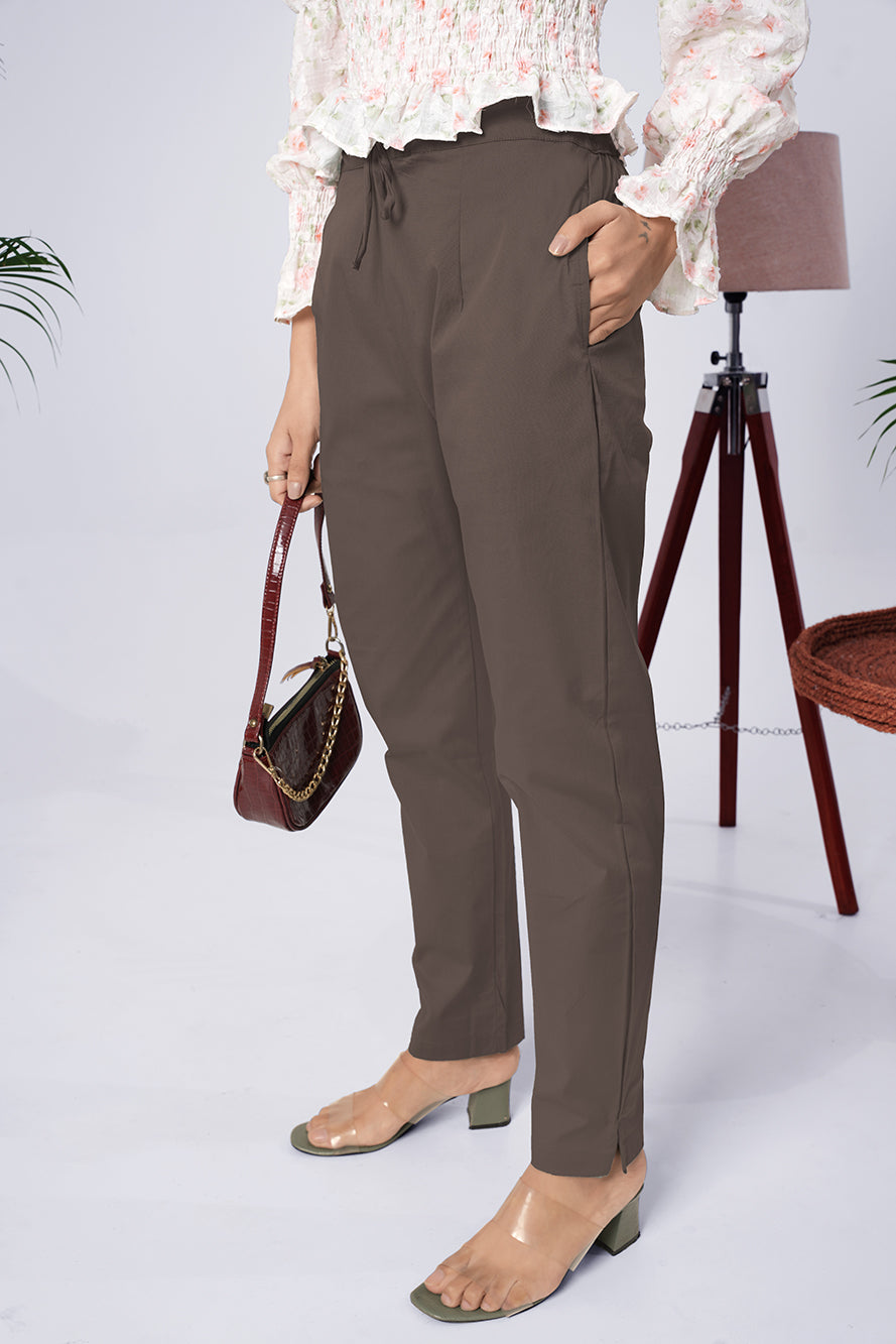 Larqi Women Slim Fit Low Rise Trousers