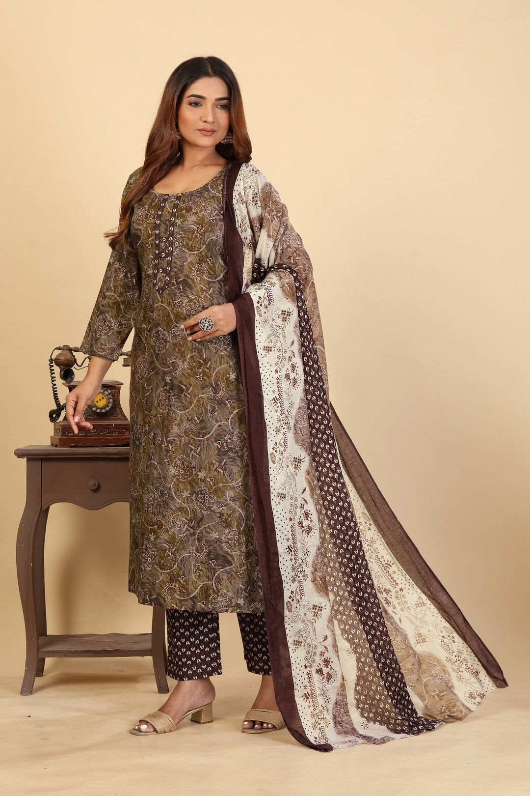 Larqi Women Pure Cotton Green 3 Pcs Set