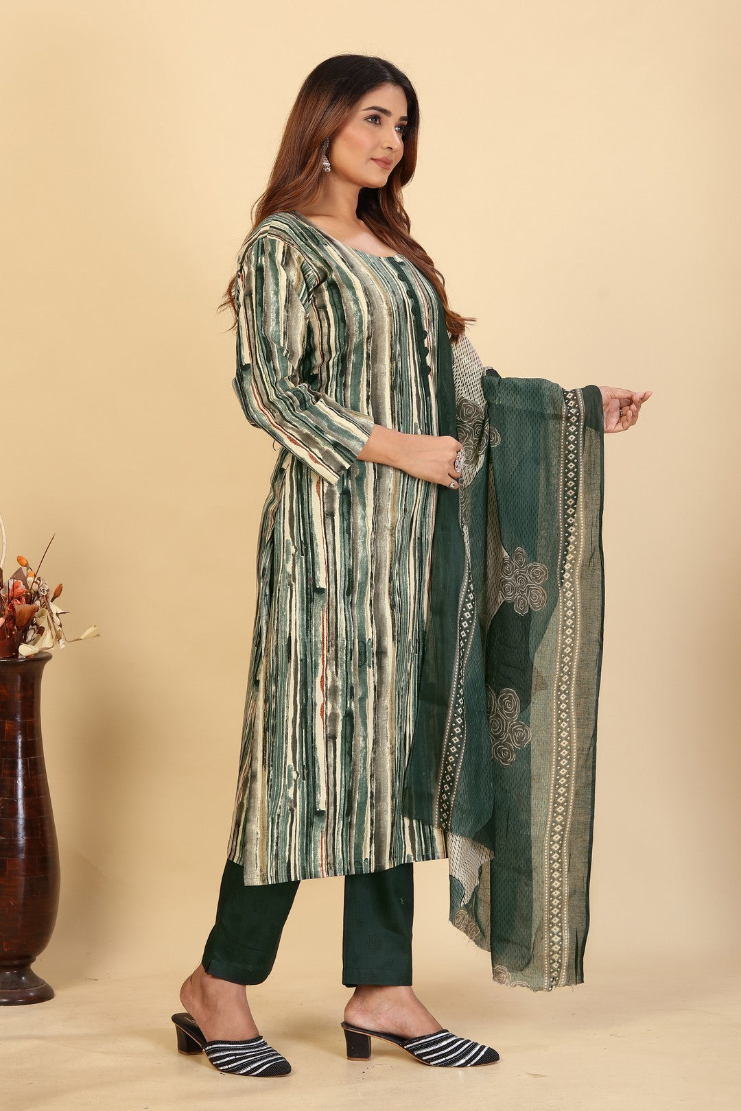 Larqi Women Pure Cotton Green 3 Pcs Set