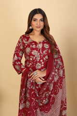 Larqi Women Pure Cotton Red 3 Pcs Set