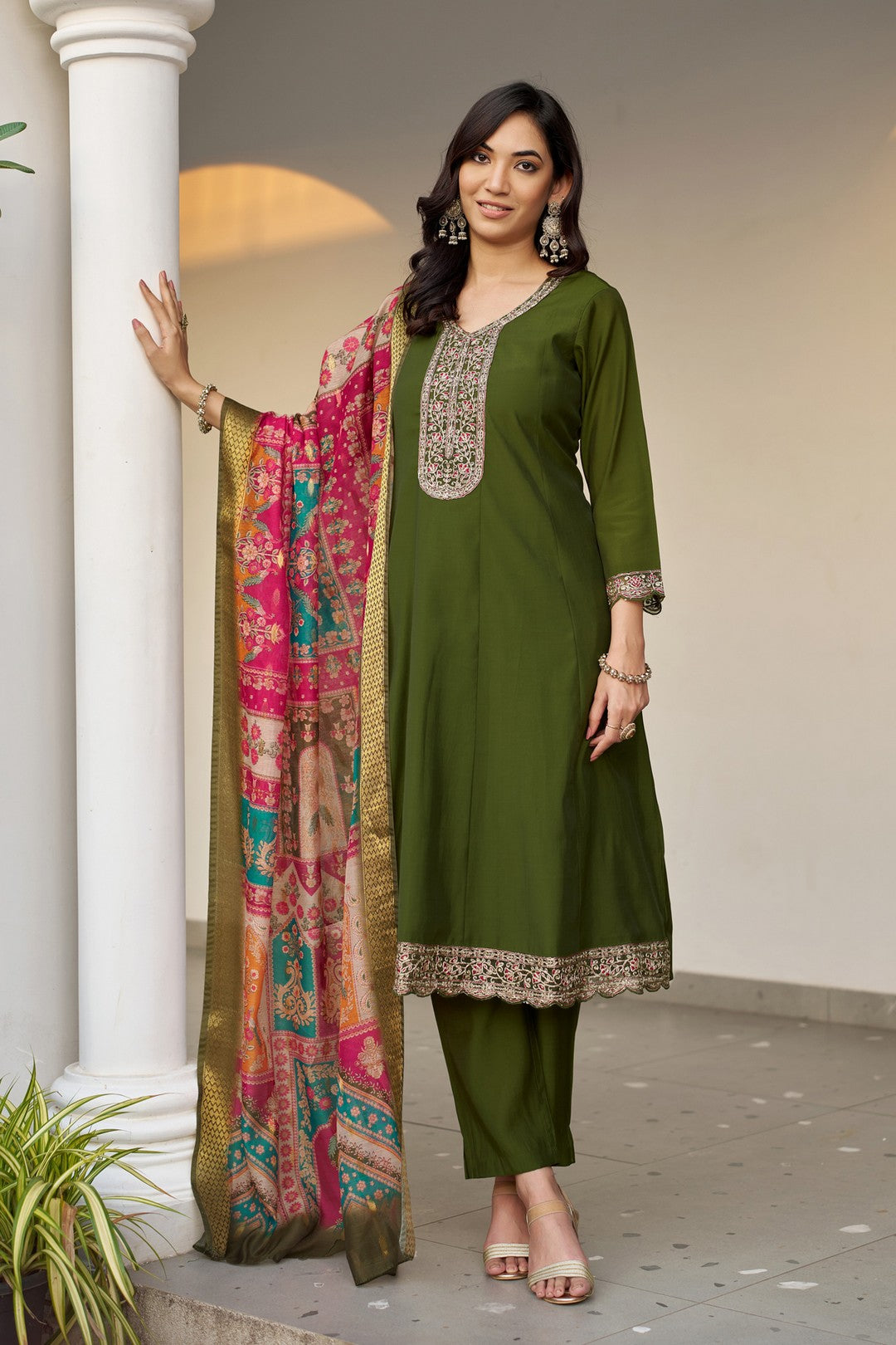 Larqi Women Chanderi Green 3 Pcs Set