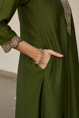Larqi Women Chanderi Green 3 Pcs Set
