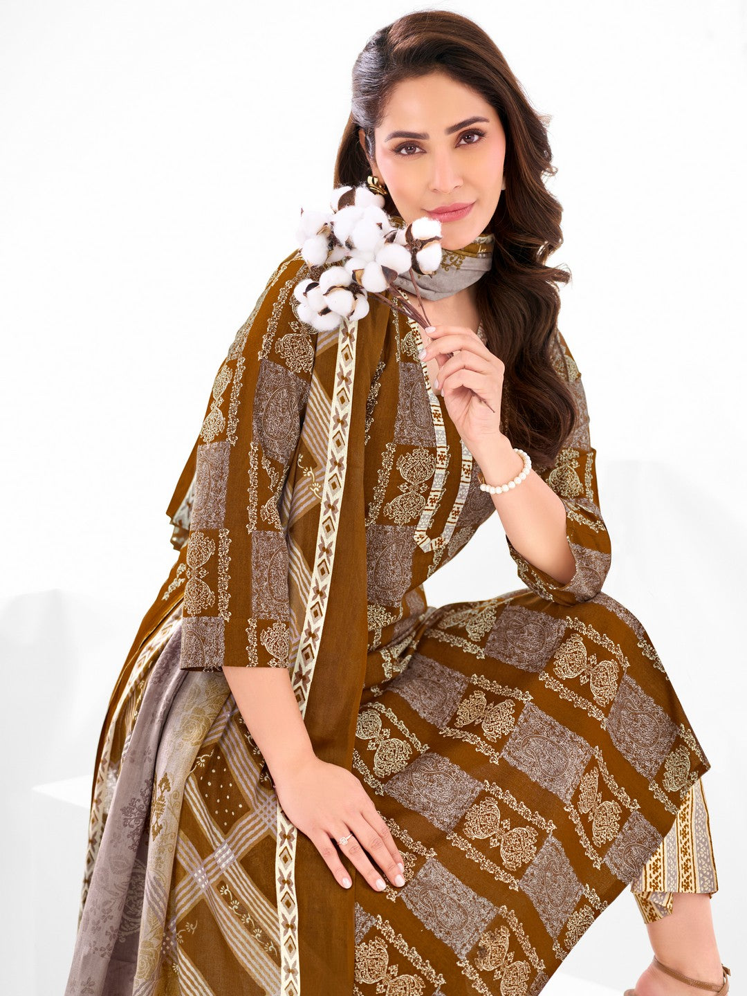 LarQi Women's Printed Pure Cotton 3-Piece Kurta Set – Round Neck