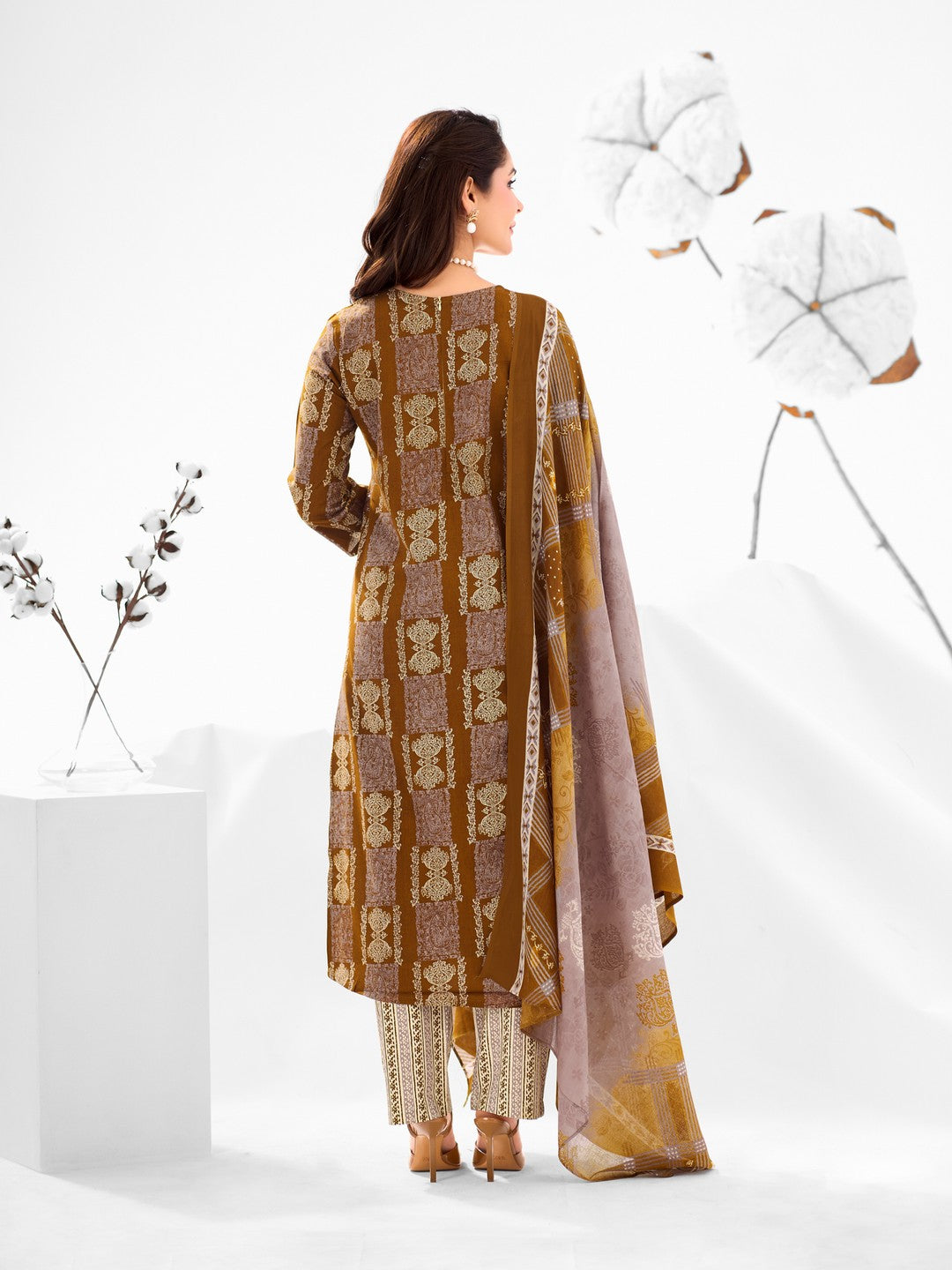 LarQi Women's Printed Pure Cotton 3-Piece Kurta Set – Round Neck