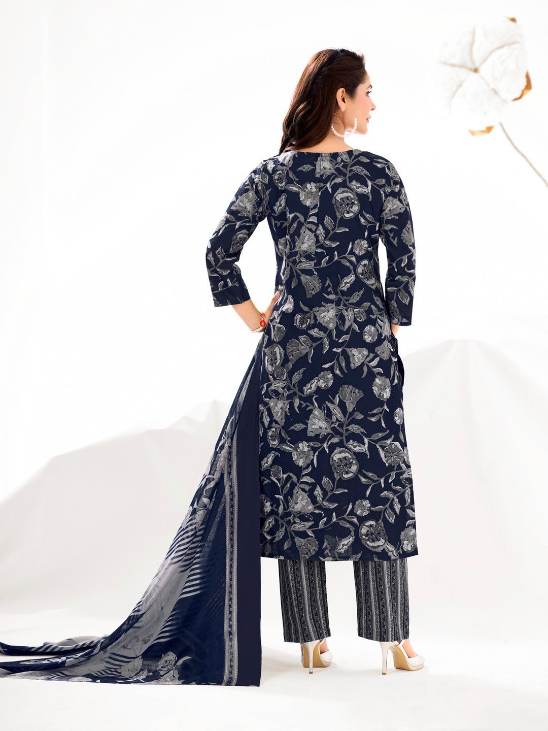 Larqi Women Pure Cotton 3 Pcs Set