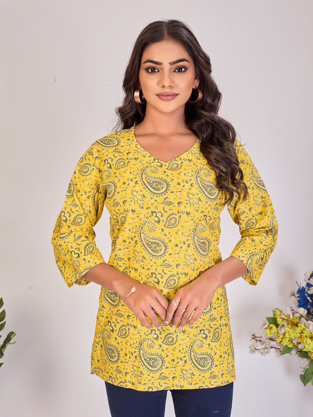 Larqi Women Pure Cotton Yellow Tunics