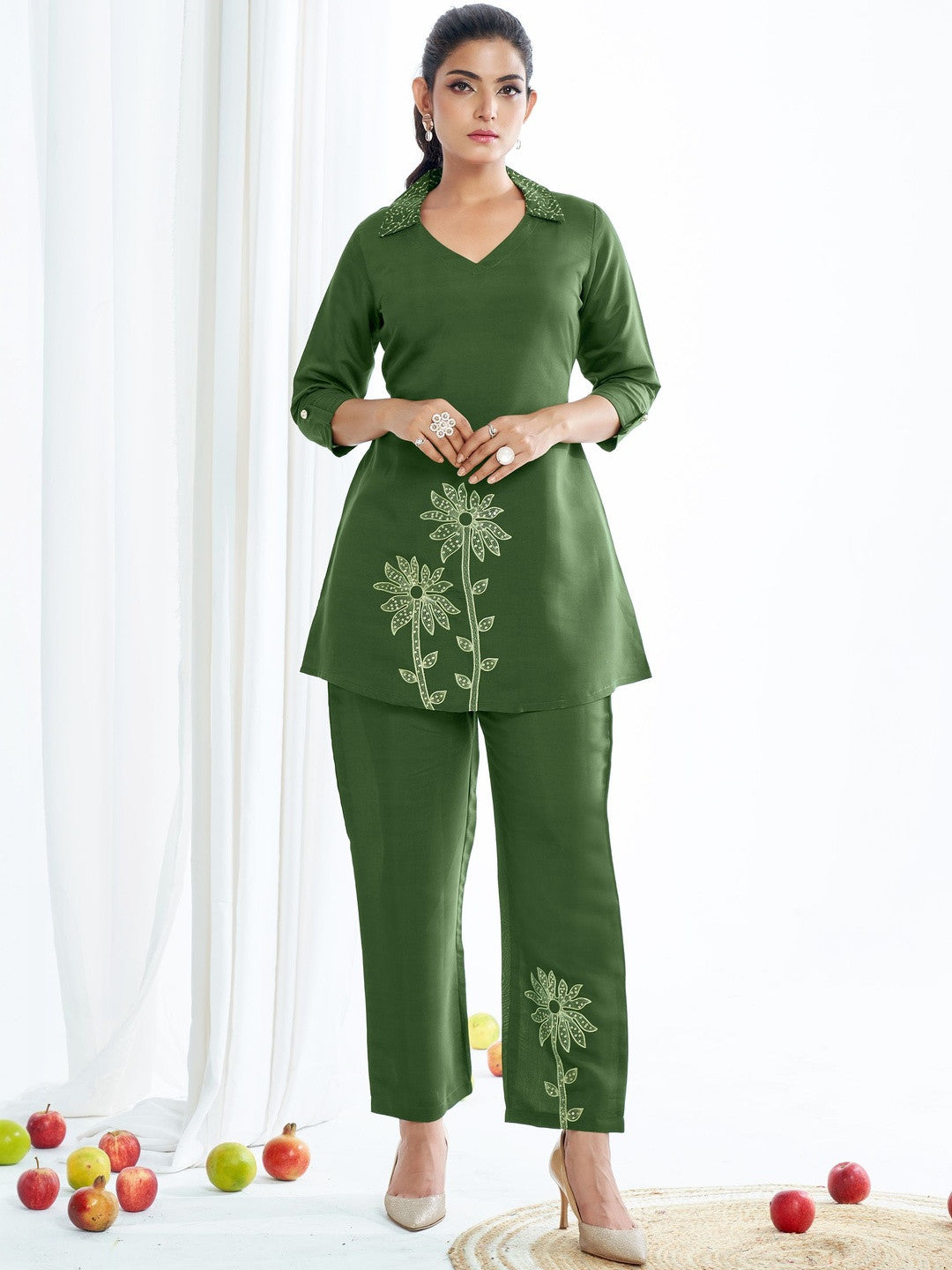 Larqi Women Silk Blend Green 3 Pcs Set